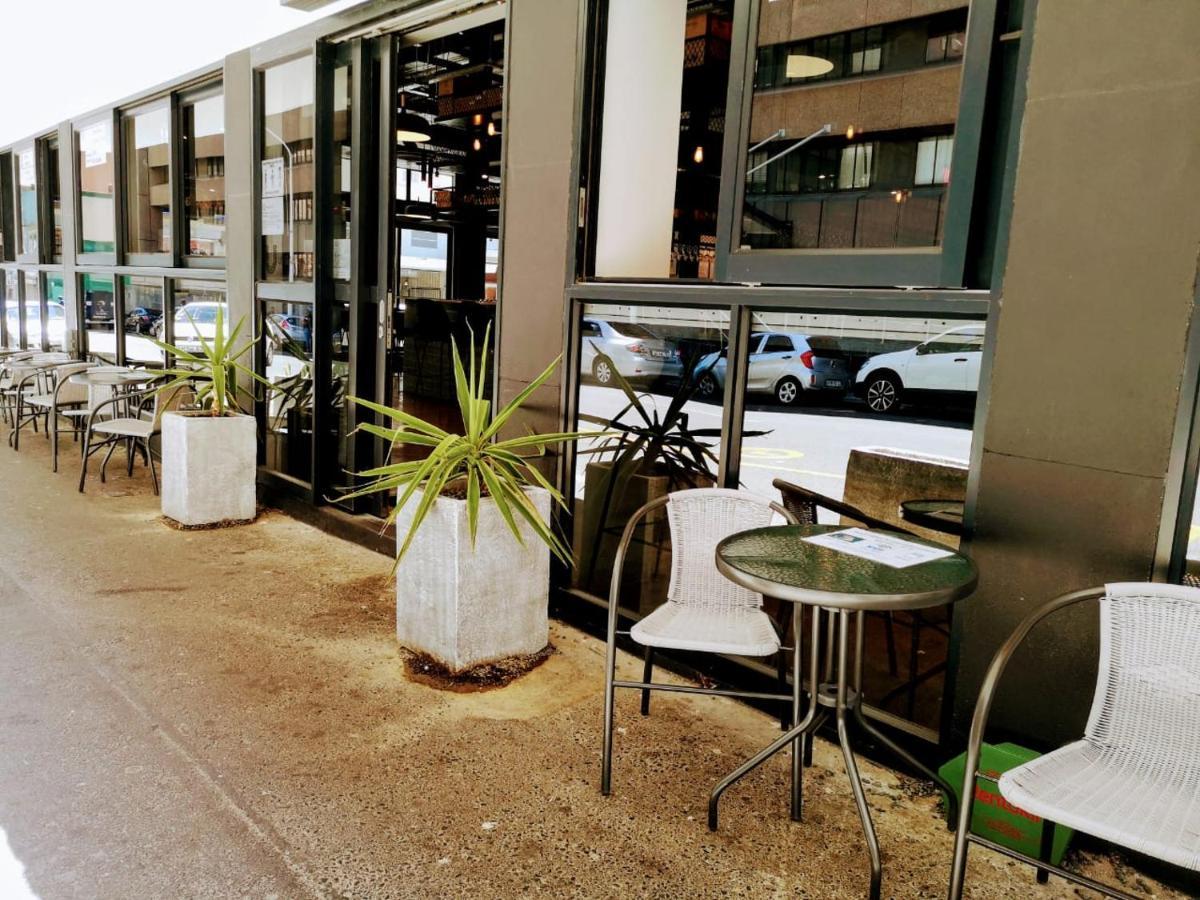 Urban Oasis Aparthotel ケープタウン エクステリア 写真
