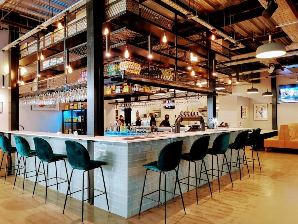Urban Oasis Aparthotel ケープタウン エクステリア 写真